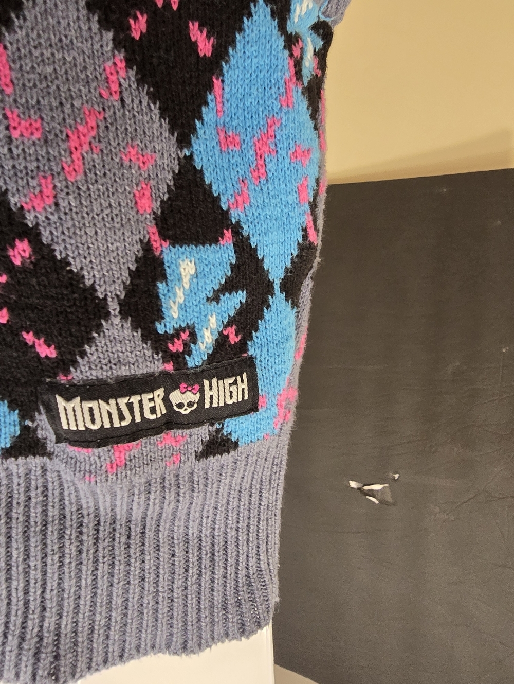 Monster High Spirit Halloween Frankie Stein inspired sweater vest size Medium - Picture 4 of 5